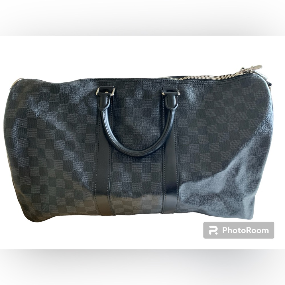 Louis Vuitton never used